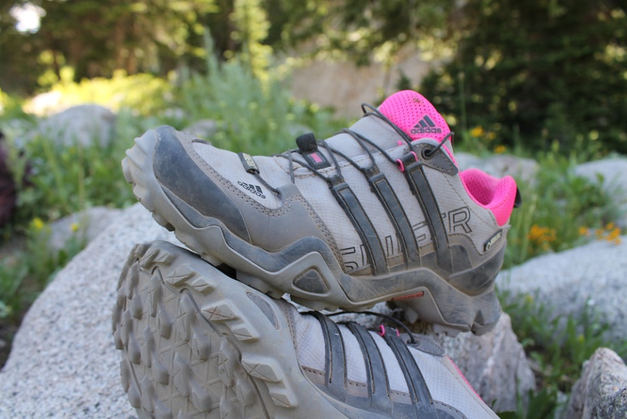 hiking vegan shoes